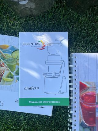 Extractor prensado en frío Essential Slow juicer 