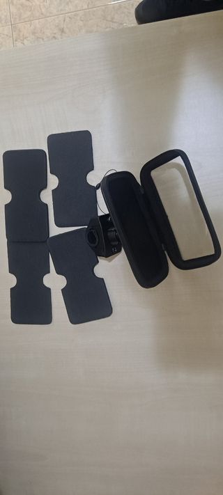Soporte smartphone moto cellularline