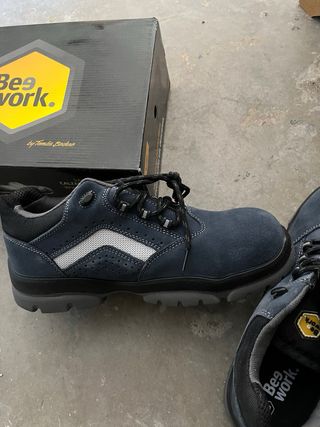 Zapato de seguridad Bee Work