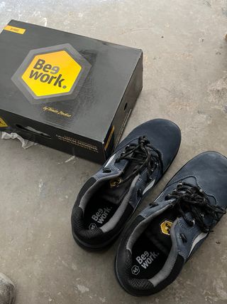 Zapato de seguridad Bee Work