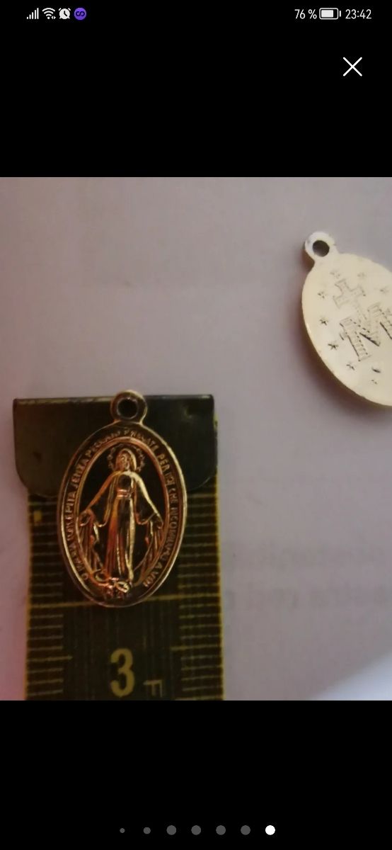 Cuatro medallitas por 5€