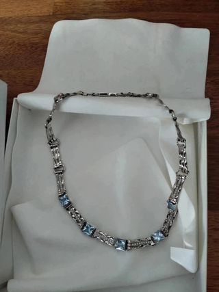 Collar de Balenciaga