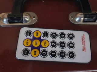 Altavoz radio y usb Inglaterra big beng