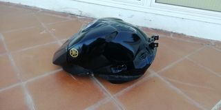 Depósito d gasolina Yamaha R1 crossplane y R1 2007