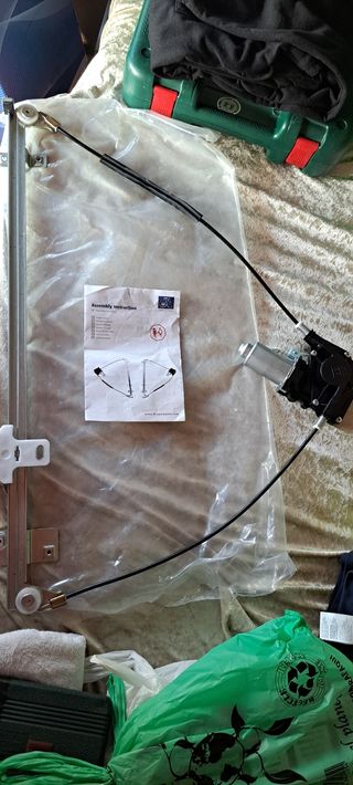 Elevalunas daf xf 95 y 105