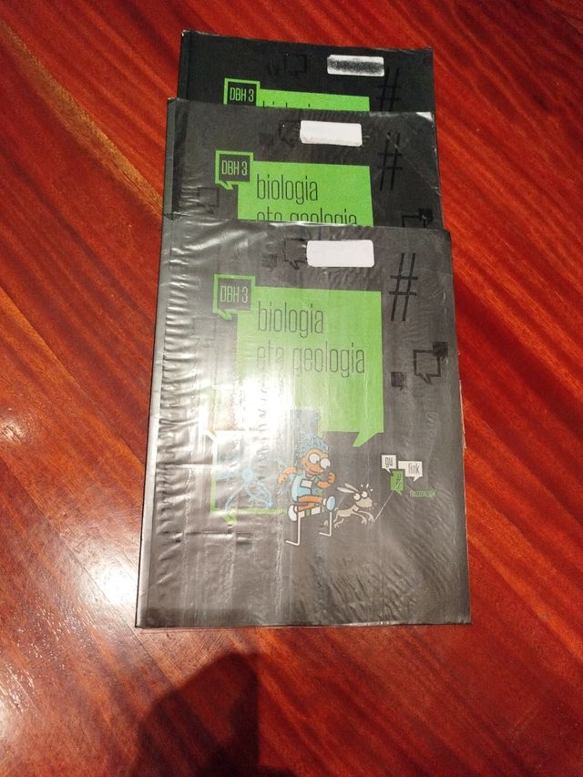 LIBROS DE BIOLOGÍA ETA GEOLOGÍA 3DBH