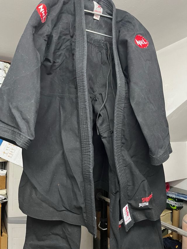 Kimono srtes marciales