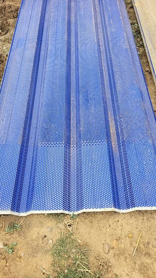 Panel sándwich y chapa