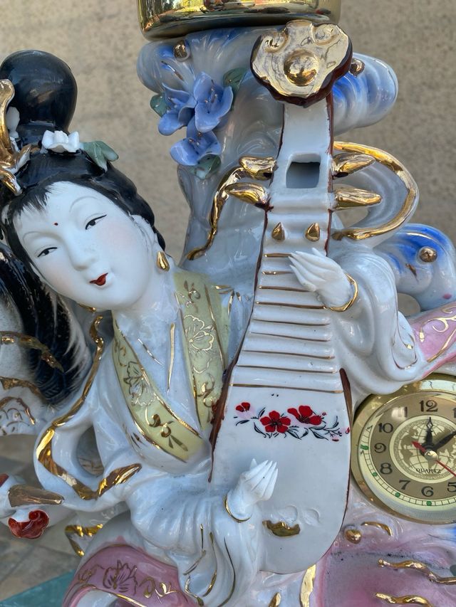 Lámpara decorativa Geisha cerámica