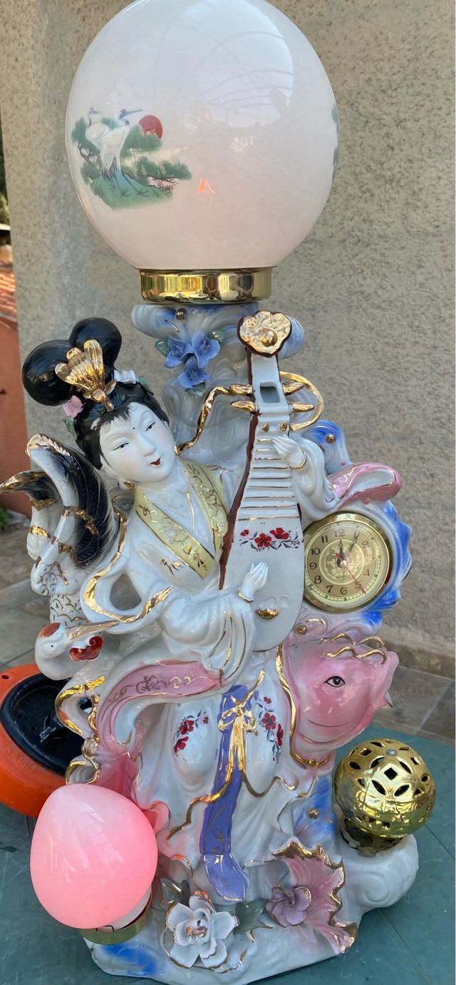 Lámpara decorativa Geisha cerámica