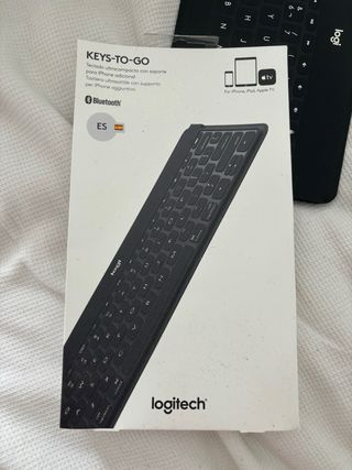 Teclado compatible con Iphone, Ipad, AppleTV