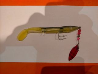 5 Señuelos articulados pesca.