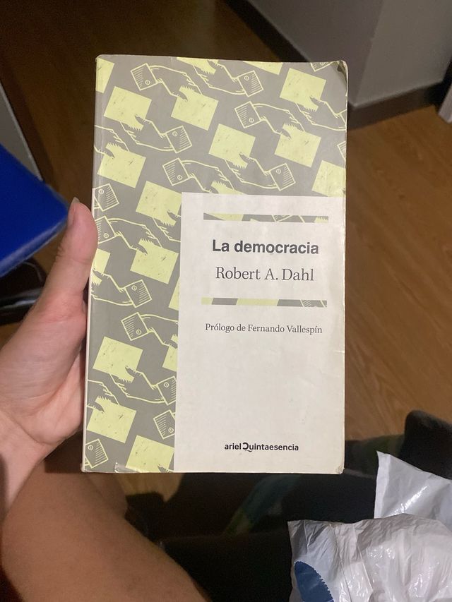 La democracia Robert A. Dahl