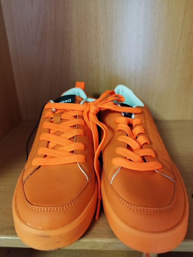 Zapatillas desigual naranja 🧡 talla 38