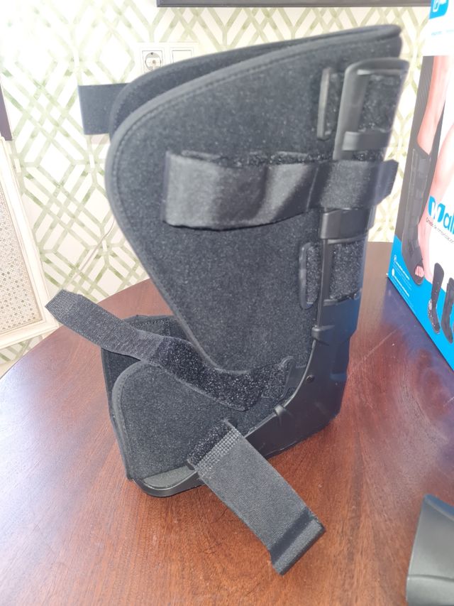 Ortesis inmovilización tibio-tarsiana