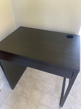 Scrivania ikea nuova 