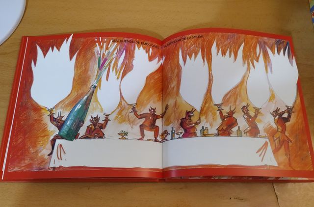 Comediants El libro del día y de la noche