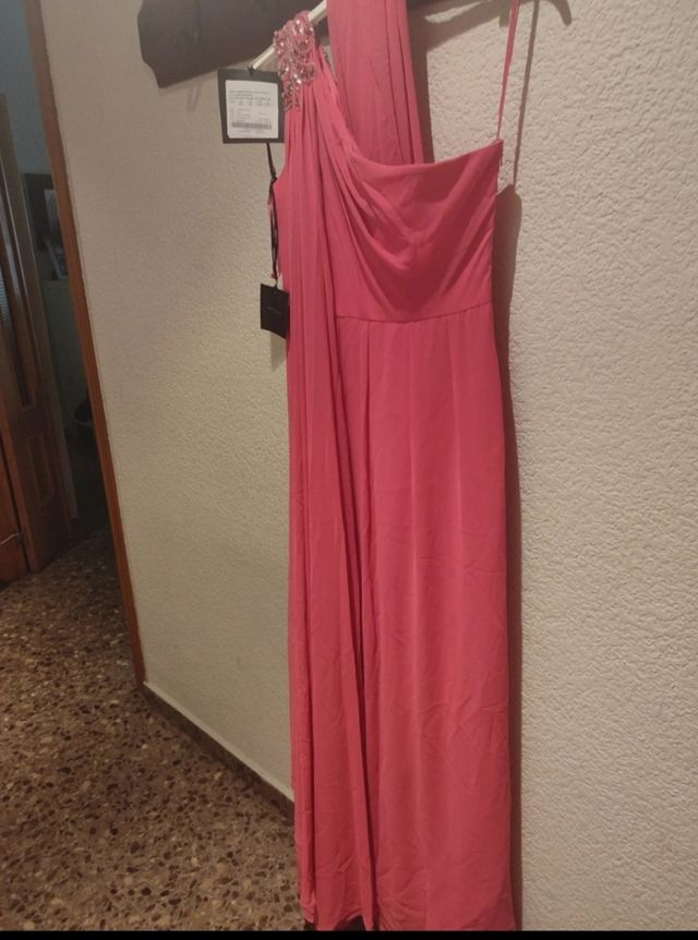 Vestido largo firma Pronovias 