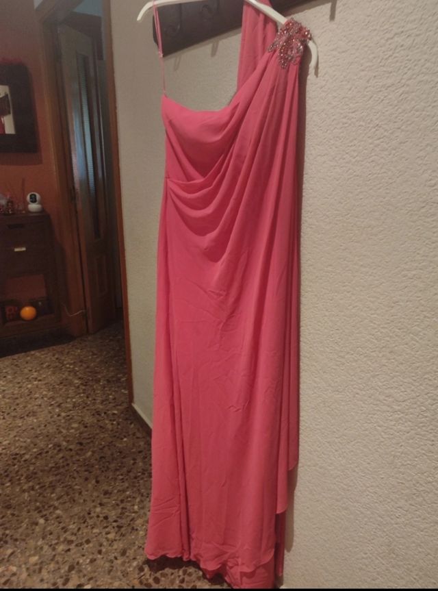 Vestido largo firma Pronovias 