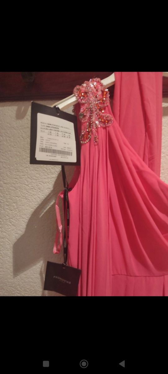 Vestido largo firma Pronovias 