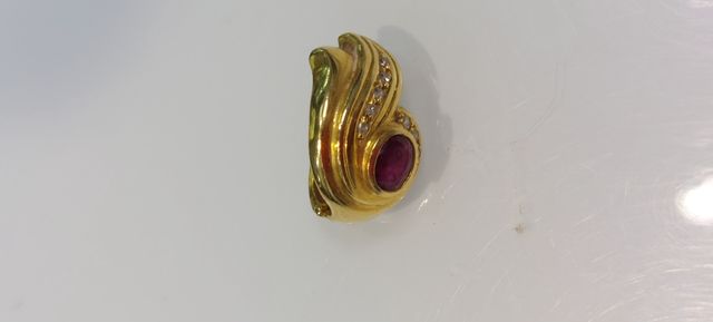 Pendiente suelto oro 18k