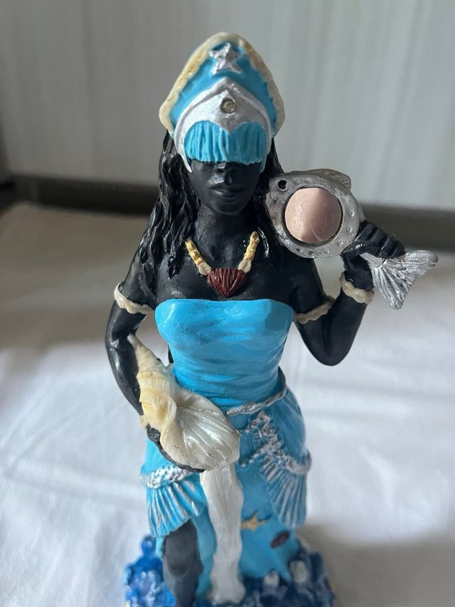 Statua Santa Jemanja dipinta a mano