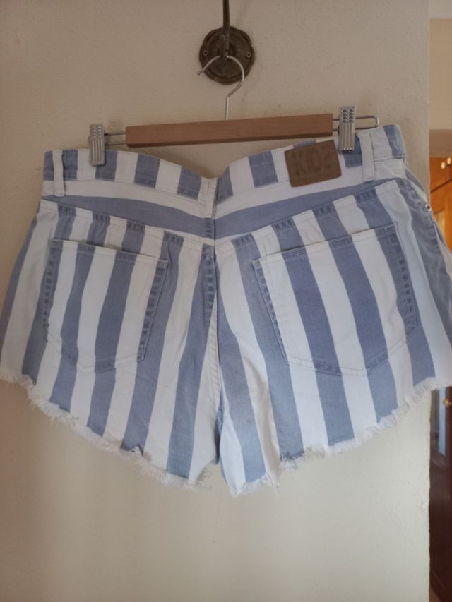 Short algodón a rayas