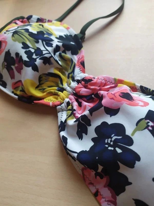 Bikini fantasia floreale