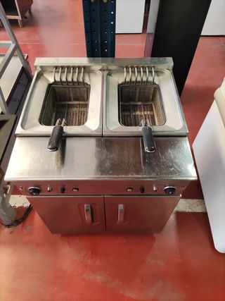 FREIDORA ELECTRICA MUNDIGAS 17+17 LITR