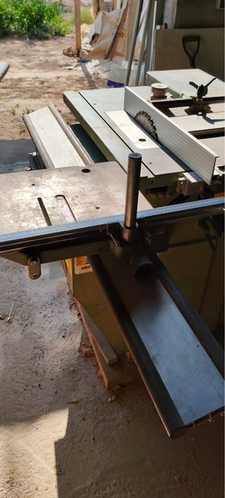 Maquina combinada de carpinteria