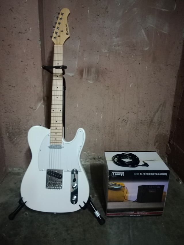 Conjunto guitarra + amplificador