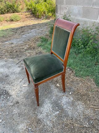 SEDIA IN LEGNO CON SCHIENALE DRITTO