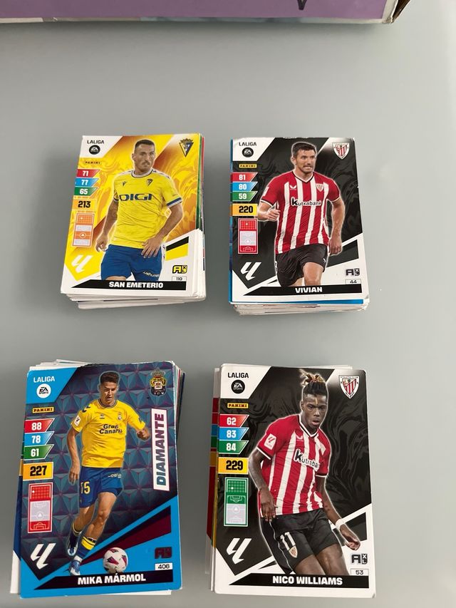 Coleccion cromos de la liga 140 cromos