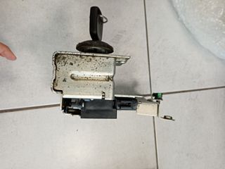 cerradura trasera izquierda FORD TOURNEO CONNECT