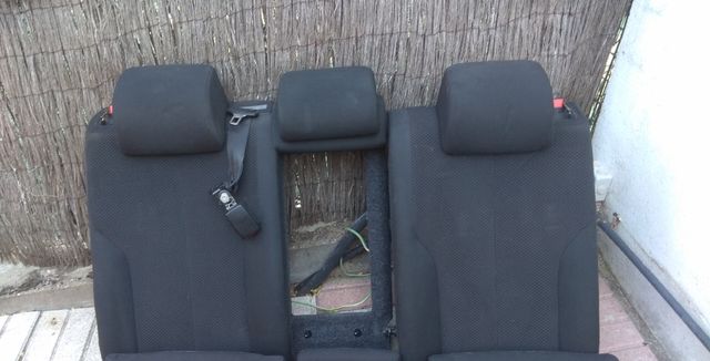 Respaldo trasero passat