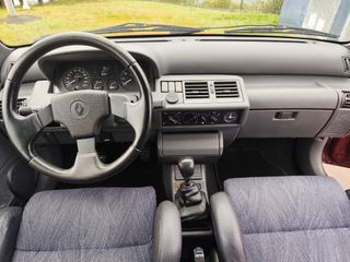 Renault Clio 1998