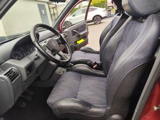 Renault Clio 1998