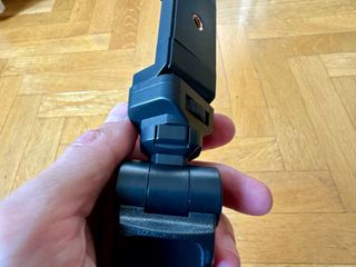 TRIPODE Y SELFIE STICK CON MANDO A DISTANCIA