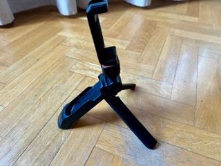 TRIPODE Y SELFIE STICK CON MANDO A DISTANCIA