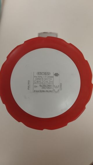 Presa per quadro elettrico industriale 