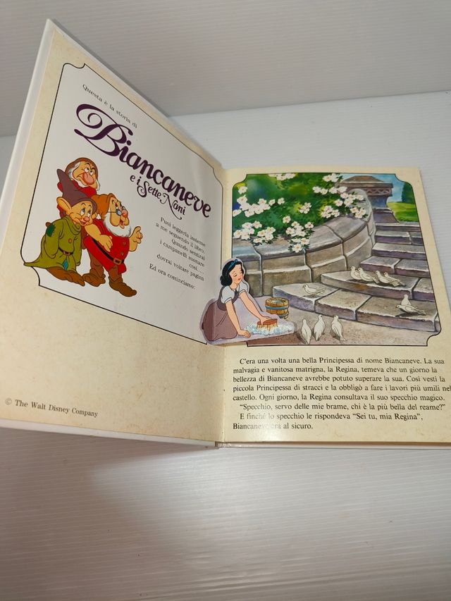 Libro Pop up Biancaneve LEGGI