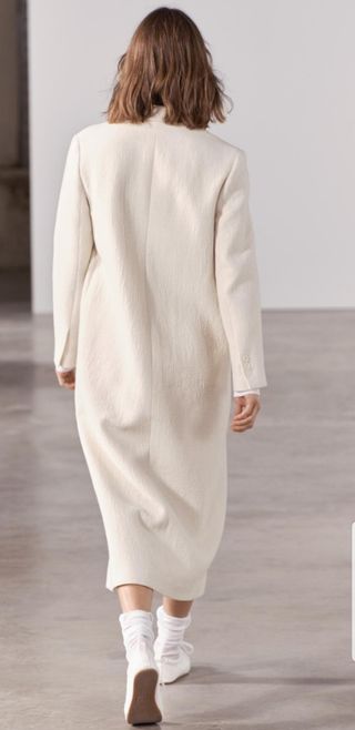 Abrigo minimal lana coleccion ZARA