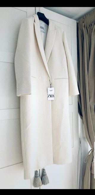 Abrigo minimal lana coleccion ZARA