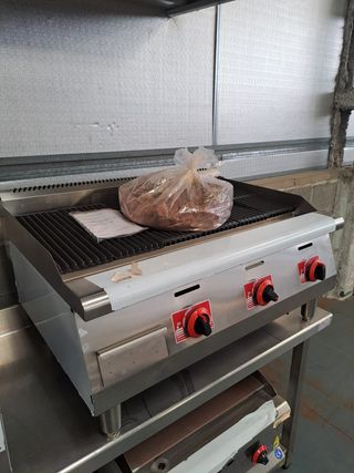 BARBACOA A GAS INDUSTRIAL