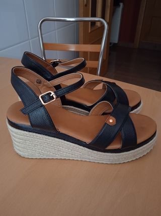 Sandalias