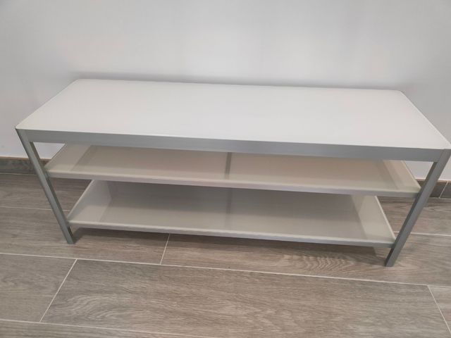 Mesa TV Ikea Gettorp