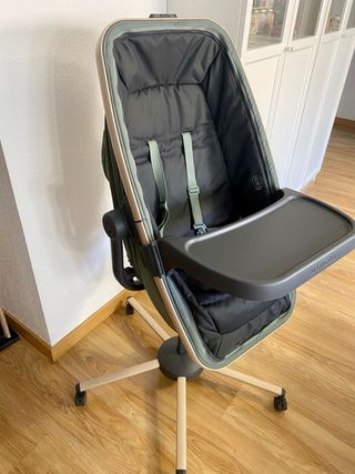 Moisés + Trona Maxi Cosi Alba (3en1)