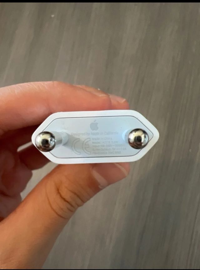 Cargador original Apple 5W