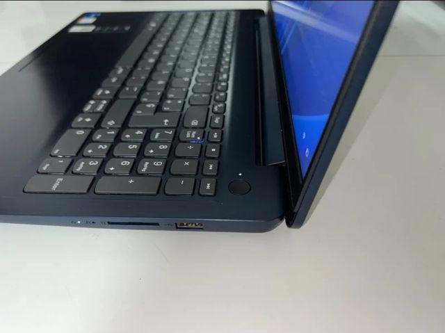 Portatil Lenovo