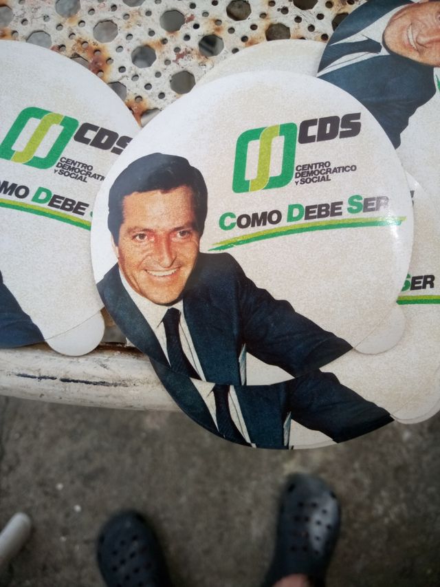 Antiguas pegatinas de CDS, Adolfo Suarez